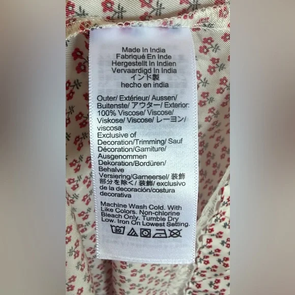 J Crew NWT Midi White w/ Tiny Red Flowers Short-Sleeve Shirt Dress. Size 6 - Picture 9 of 9